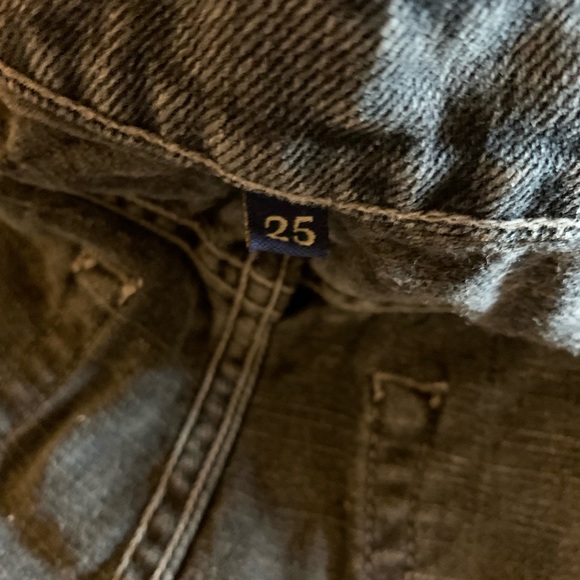 𝕷𝕱 𝕮𝖆𝖗𝖒𝖆𝖗 𝕮𝖚𝖙 𝕺𝖋𝖋𝖘 - Picture 4 of 6